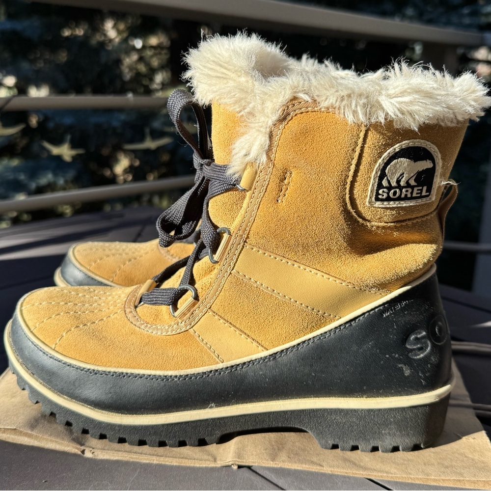 Sorel Tivoli II Suede Lace-Up Ankle Boots, Sz 7.5 - Picture 2 of 9